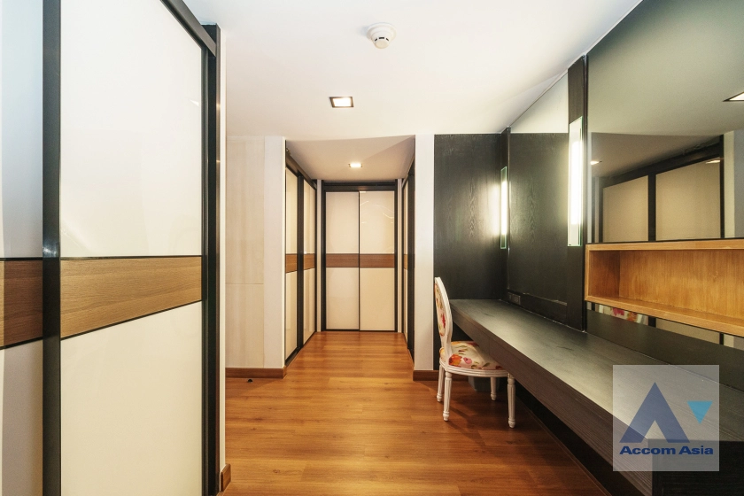 38  4 br Condominium for rent and sale in Ploenchit ,Bangkok BTS Ploenchit at All Seasons Mansion 1512174