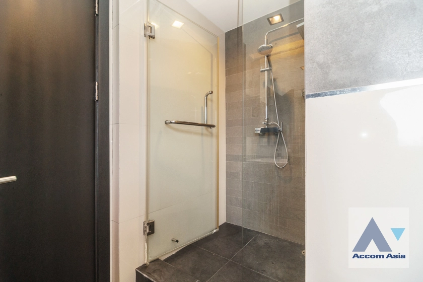 45  4 br Condominium for rent and sale in Ploenchit ,Bangkok BTS Ploenchit at All Seasons Mansion 1512174