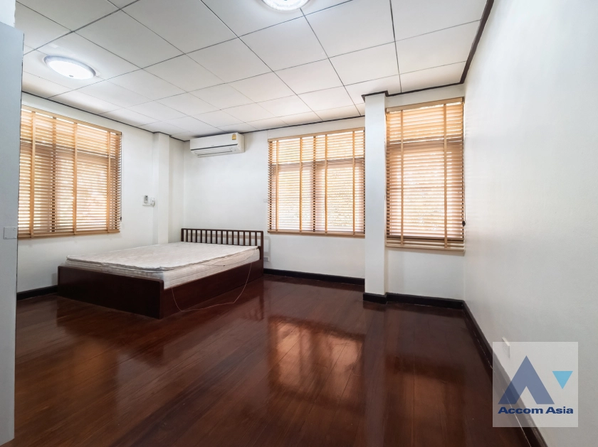 15  3 br House For Rent in Sathorn ,Bangkok BTS Chong Nonsi 1712188