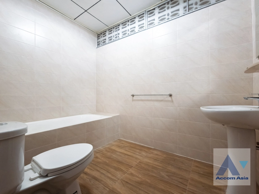 17  3 br House For Rent in Sathorn ,Bangkok BTS Chong Nonsi 1712188