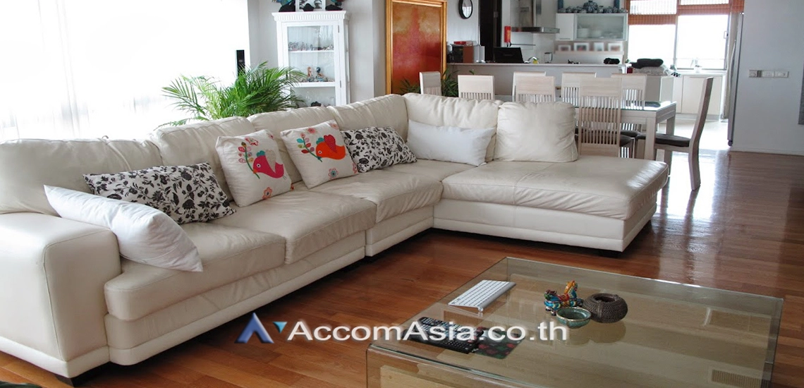 Big Balcony, Pet friendly |  The Lakes Condominium  4 Bedroom for Rent MRT Sukhumvit in Sukhumvit Bangkok