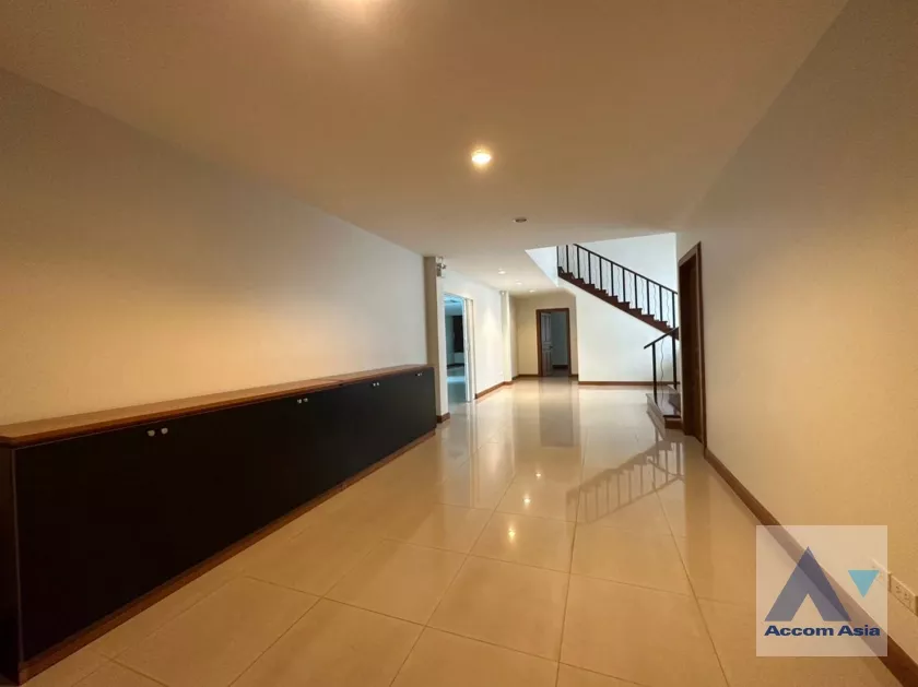 8  5 br House For Rent in Sukhumvit ,Bangkok BTS Phrom Phong 1912248