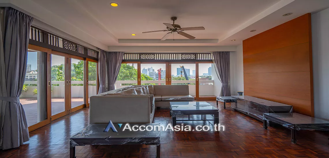 Penthouse, Pet friendly |  Perfect Living In Bangkok Apartment  4 Bedroom for Rent MRT Lumphini in Sathorn Bangkok