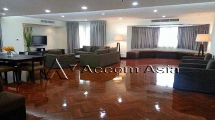  Baan Suan Petch Condominium  3 Bedroom for Rent BTS Phrom Phong in Sukhumvit Bangkok