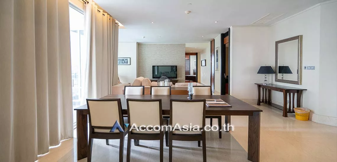  2 Bedrooms  Condominium For Rent in Silom, Bangkok  near BTS Chong Nonsi - BRT Arkhan Songkhro (1512322)