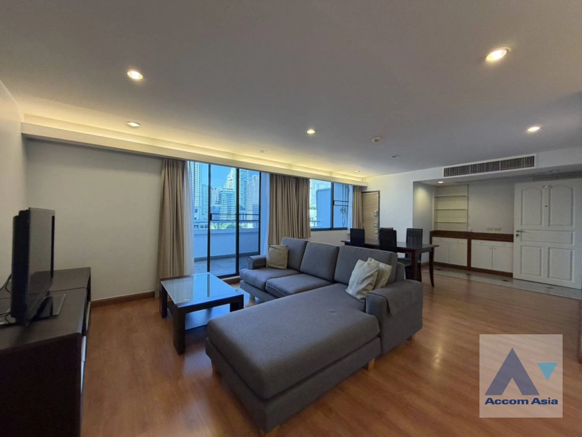  2  2 br Apartment For Rent in Ploenchit ,Bangkok BTS Ratchadamri at Step to Lumpini Park 1412329