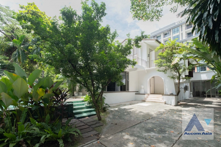  1  3 br House for rent and sale in Ploenchit ,Bangkok BTS Chitlom 1712341