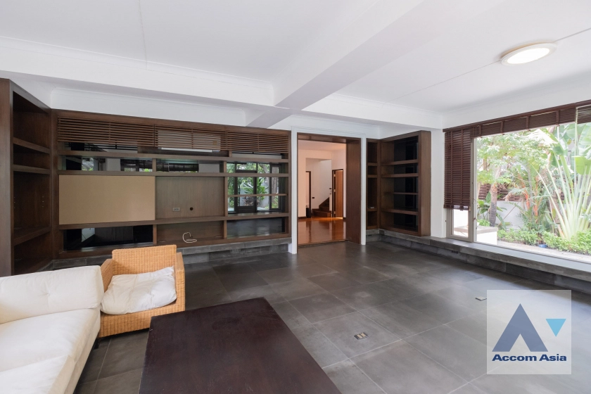 14  3 br House for rent and sale in Ploenchit ,Bangkok BTS Chitlom 1712341