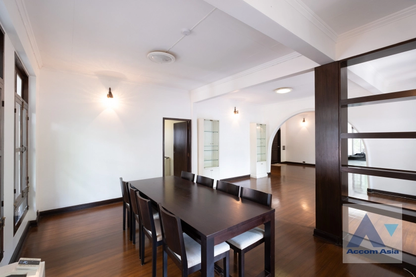 18  3 br House for rent and sale in Ploenchit ,Bangkok BTS Chitlom 1712341