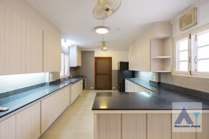 19  3 br House for rent and sale in Ploenchit ,Bangkok BTS Chitlom 1712341