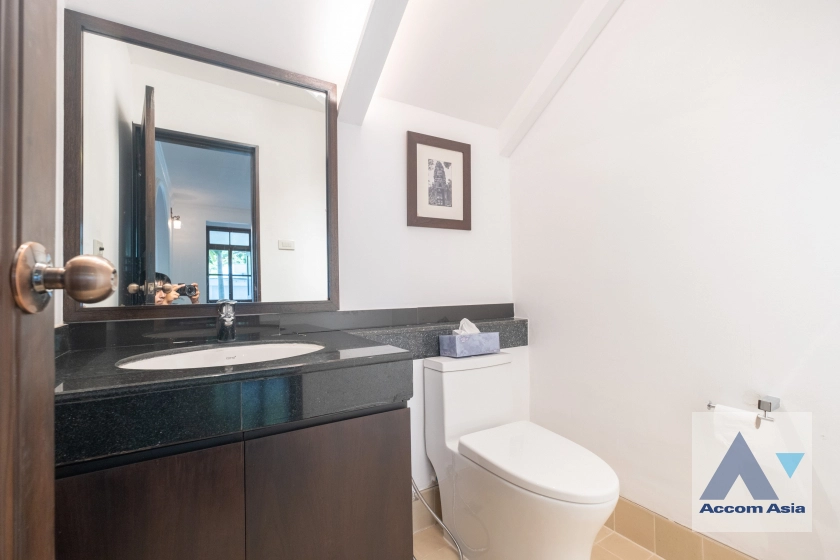 25  3 br House for rent and sale in Ploenchit ,Bangkok BTS Chitlom 1712341