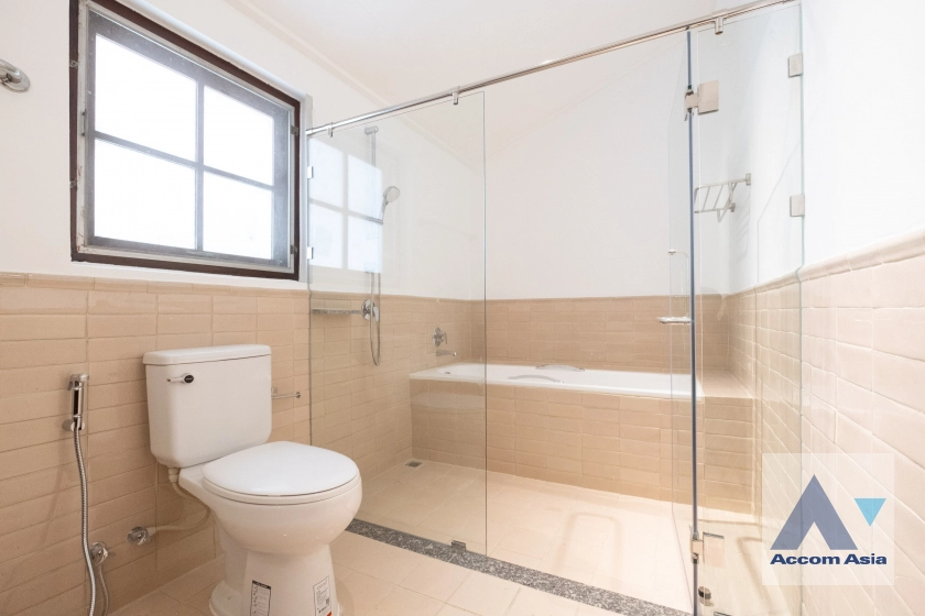 31  3 br House for rent and sale in Ploenchit ,Bangkok BTS Chitlom 1712341