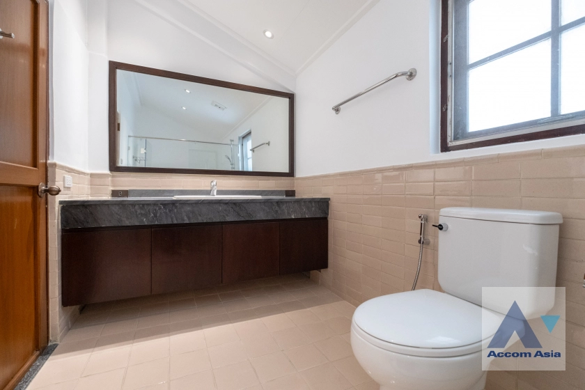 32  3 br House for rent and sale in Ploenchit ,Bangkok BTS Chitlom 1712341