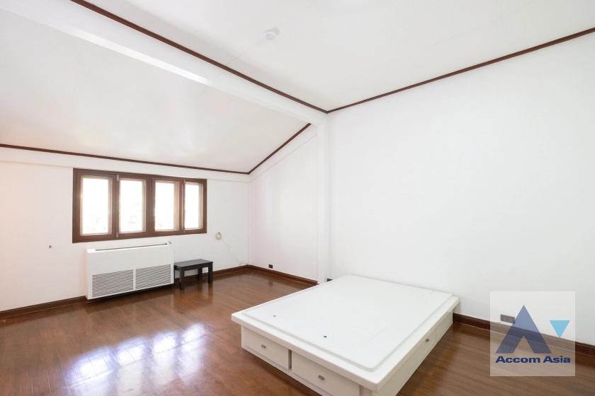 34  3 br House for rent and sale in Ploenchit ,Bangkok BTS Chitlom 1712341