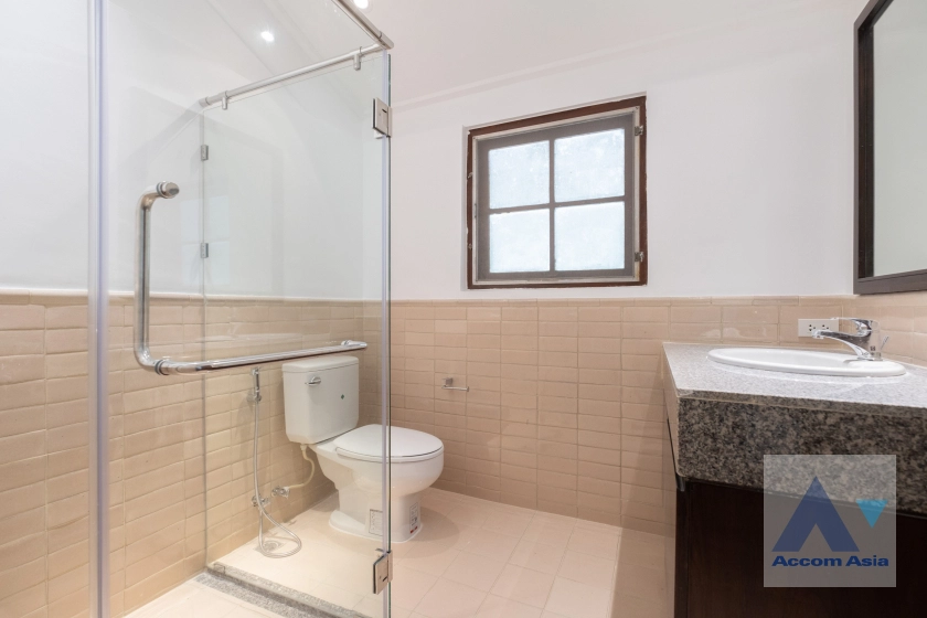 42  3 br House for rent and sale in Ploenchit ,Bangkok BTS Chitlom 1712341