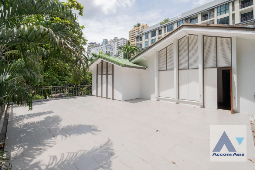 45  3 br House for rent and sale in Ploenchit ,Bangkok BTS Chitlom 1712341