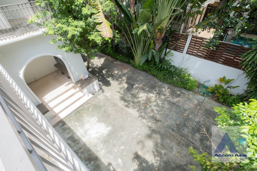 48  3 br House for rent and sale in Ploenchit ,Bangkok BTS Chitlom 1712341