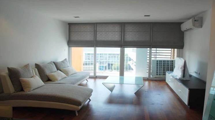 unit 2 Bedrooms  Condominium For Rent in Sukhumvit, Bangkok  near BTS Thong Lo (1512364)