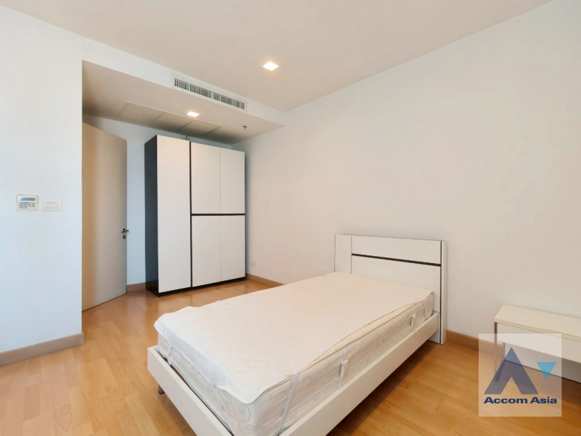 19  3 br Condominium for rent and sale in Sukhumvit ,Bangkok BTS Ekkamai at Nusasiri Grand Condo 1512368