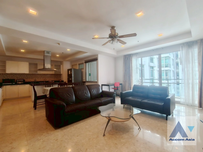 unit 3 Bedrooms  Condominium For Rent & Sale in Sukhumvit, Bangkok  near BTS Ekkamai (1512368)