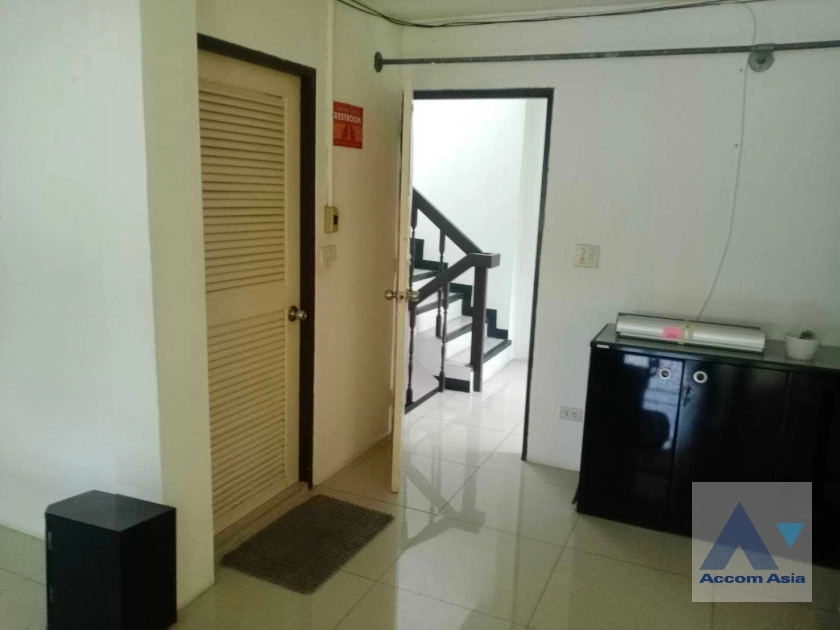 9  House for rent and sale in Sukhumvit ,Bangkok BTS Phrom Phong 2512405