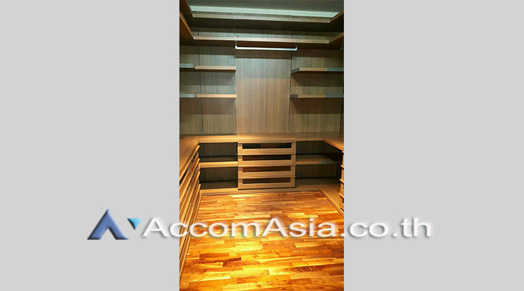 12  5 br House For Rent in Sukhumvit ,Bangkok  at Baan Mai Lom Ruen 1812428