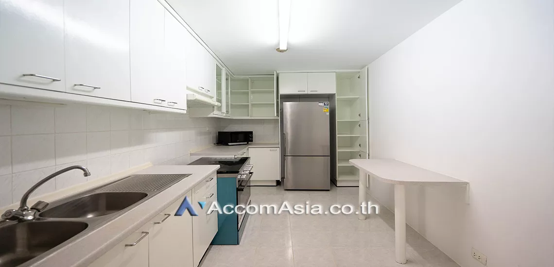 4  3 br Apartment For Rent in Sukhumvit ,Bangkok BTS Nana at Comfort high rise 20527