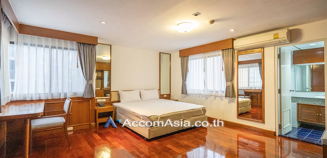 5  3 br Apartment For Rent in Sukhumvit ,Bangkok BTS Nana at Comfort high rise 20527