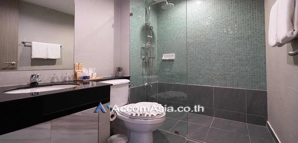 10  4 br Apartment For Rent in Ploenchit ,Bangkok BTS Chitlom - MRT Lumphini at Exclusive Residence 1412442