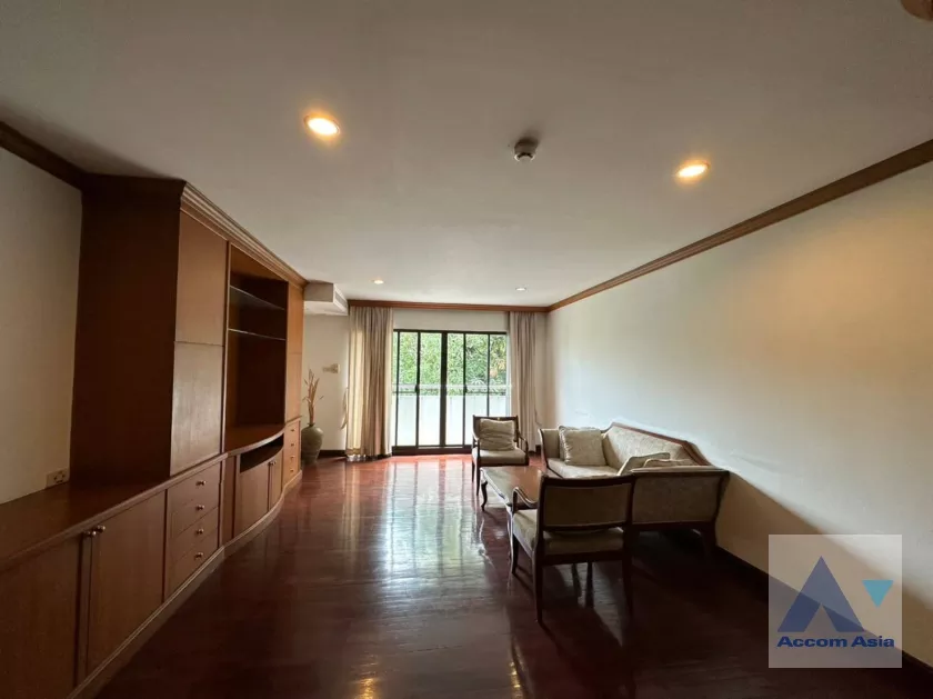  3 Bedrooms  Condominium For Sale in Sathorn, Bangkok  near BRT Thanon Chan (1412444)
