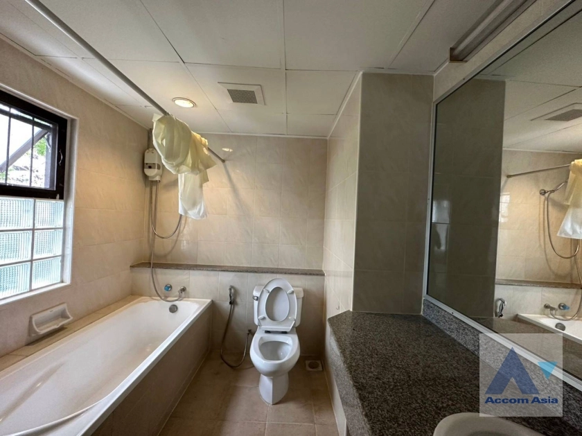 12  3 br Condominium For Sale in Rama 3 ,Bangkok BRT Thanon Chan at Liang Garden 1412444