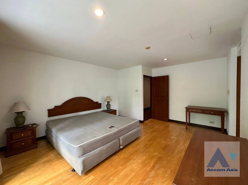 10  3 br Condominium For Sale in Rama 3 ,Bangkok BRT Thanon Chan at Liang Garden 1412444