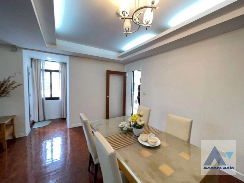 4  3 br Apartment For Rent in Sukhumvit ,Bangkok BTS Phrom Phong at Peaceful In Sukhumvit 1412459