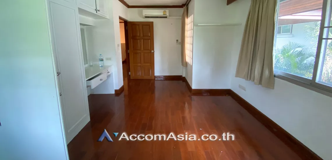 15  3 br House For Rent in Sukhumvit ,Bangkok BTS Phrom Phong at House in Compound 1512466