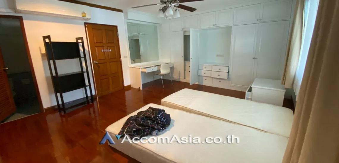 13  3 br House For Rent in Sukhumvit ,Bangkok BTS Phrom Phong at House in Compound 1512466