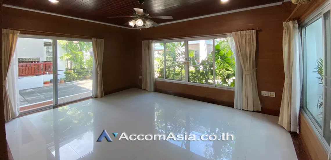 5  3 br House For Rent in Sukhumvit ,Bangkok BTS Phrom Phong at House in Compound 1512466