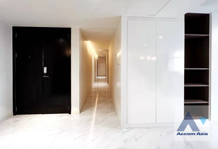 11  3 br Condominium For Rent in Ploenchit ,Bangkok BTS Ploenchit at All Seasons Mansion 1512472