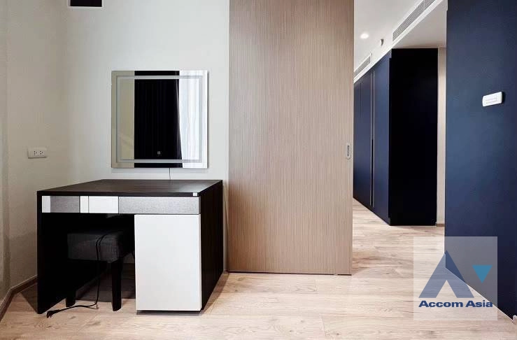 16  3 br Condominium For Rent in Ploenchit ,Bangkok BTS Ploenchit at All Seasons Mansion 1512472