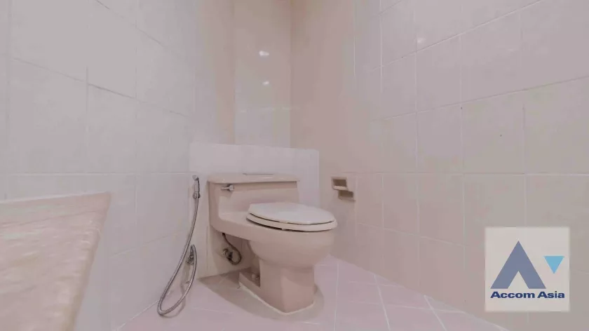 16  3 br Condominium for rent and sale in Sukhumvit ,Bangkok BTS Phrom Phong at Ruamsuk Condominium 1512475