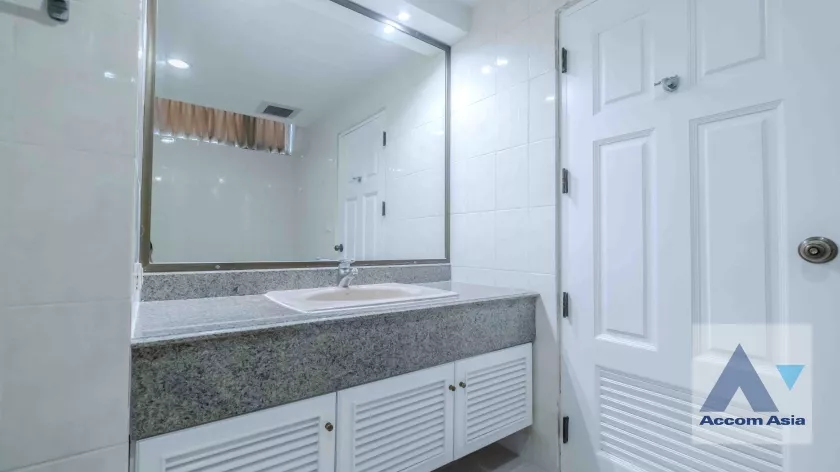 26  3 br Condominium for rent and sale in Sukhumvit ,Bangkok BTS Phrom Phong at Ruamsuk Condominium 1512475