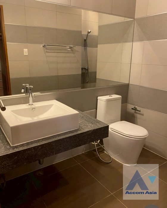 8  4 br House For Rent in Sukhumvit ,Bangkok BTS Phrom Phong 2312572