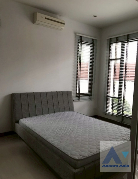 9  4 br House For Rent in Sukhumvit ,Bangkok BTS Phrom Phong 2312572