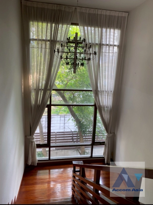 unitPrivate Swimming Pool, Pet friendly |  4 Bedrooms  House For Rent in Sukhumvit, Bangkok  near BTS Phrom Phong (2312572)