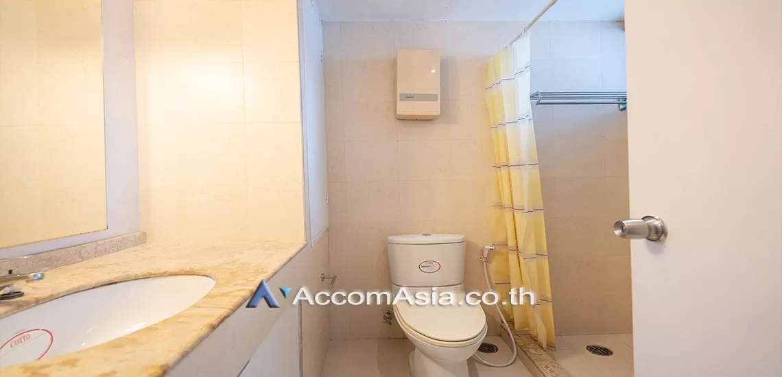 8  3 br Condominium For Rent in Silom ,Bangkok BTS Sala Daeng - MRT Silom at SLD Condominium 1512577