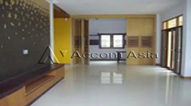  1  4 br House For Rent in Ratchadaphisek ,Bangkok  at Peaceful Compound 1812605
