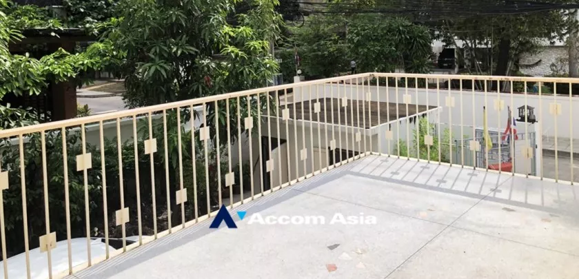 9  2 br House for rent and sale in Sukhumvit ,Bangkok BTS Nana at Homely atmosphere 1812612