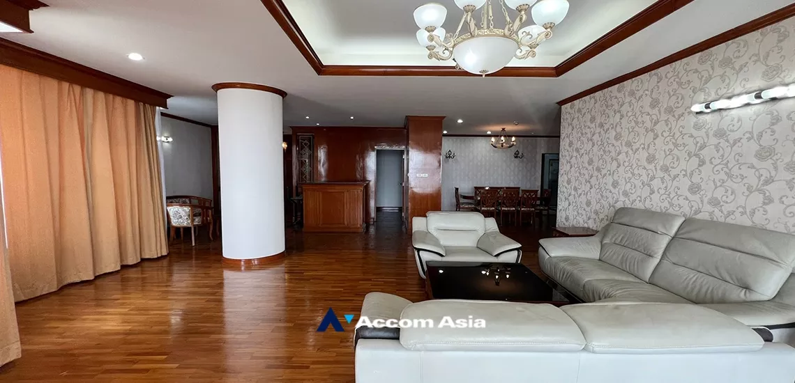  1  3 br Condominium For Rent in Sathorn ,Bangkok MRT Khlong Toei at Baan Yen Akard 20543