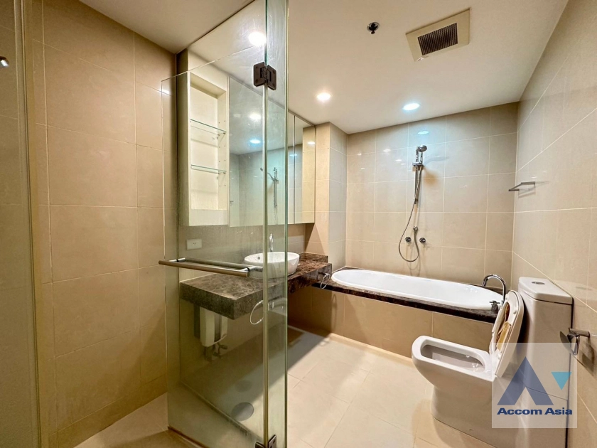 15  2 br Condominium for rent and sale in Silom ,Bangkok BTS Sala Daeng - MRT Silom at The Legend Saladaeng 1512622