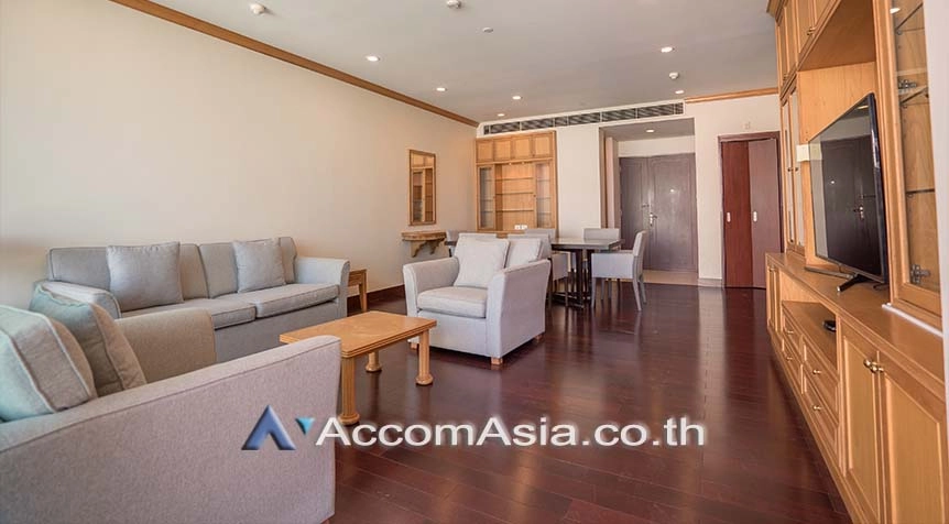 unit 2 Bedrooms  Condominium For Rent in Ploenchit, Bangkok  near BTS Chitlom (1512649)