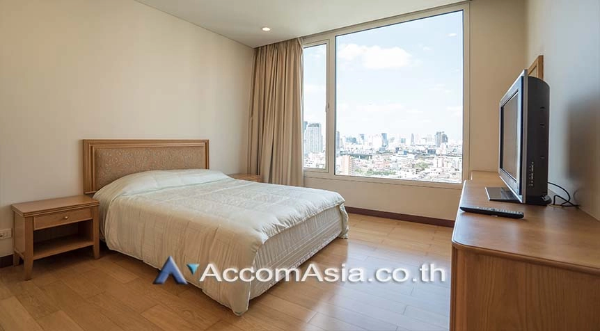 7  2 br Condominium For Rent in Ploenchit ,Bangkok BTS Chitlom at The Park Chidlom 1512649